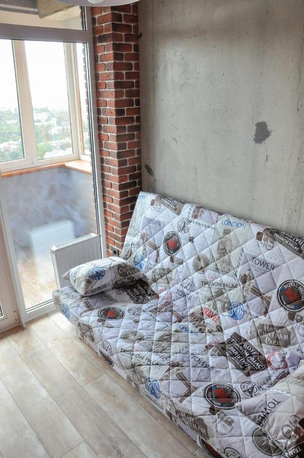 Лофт На 26 Этаже Odessa Buitenkant foto